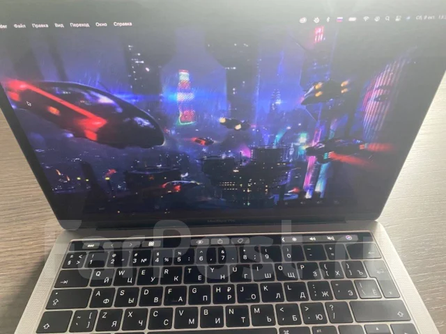 Apple MacBook Pro 13. 13.3", 2,9����, ��� 8 ��, ���� 256���, WiFi: 1, Bluetooth: 1, ����������� �� 10��. ����