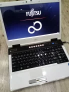 Fujitsu FMV-Biblo. 15.6", 2,4����, ��� 4 ��, ���� 500���, WiFi: 1, ����������� �� 1��. ����