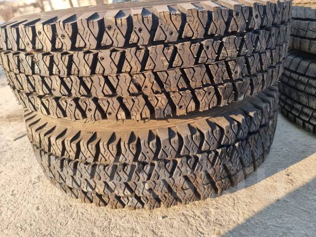 R13 165 80 зимние. 165 80 13 шины. R13 165 80 зимние. Шины снежинка r13 аи 168. Резина снежок r13 москвич.