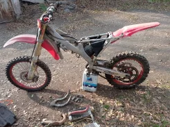 Honda CRF 250R ����
