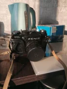 ����� ����