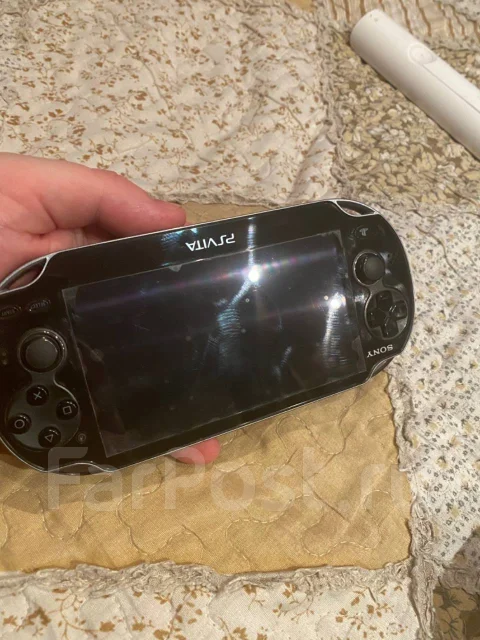 Sony PlayStation Vita ����