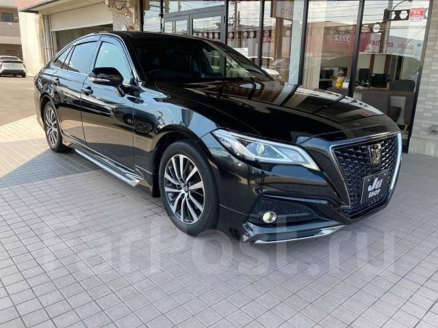 Toyota crown 2017 год