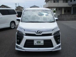 Toyota Voxy. �������, 4wd, 2.0, ������, 22 000����. ��, �/�. ��� ����� �� ������������ ����