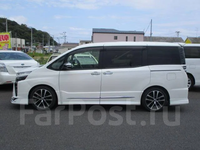 Toyota Voxy. �������, 4wd, 2.0, ������, 22 000����. ��, �/�. ��� ����� �� ������������ ����