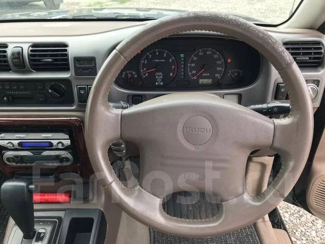 Isuzu Wizard. �������, 4wd, 3.2 (215��.�.), ������, 98 000����. ��, �/�. ��� ����� �� ������������ ����