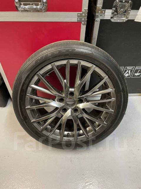 Летняя резина Nitto 235/45 R18 - Колёса во Владивостоке