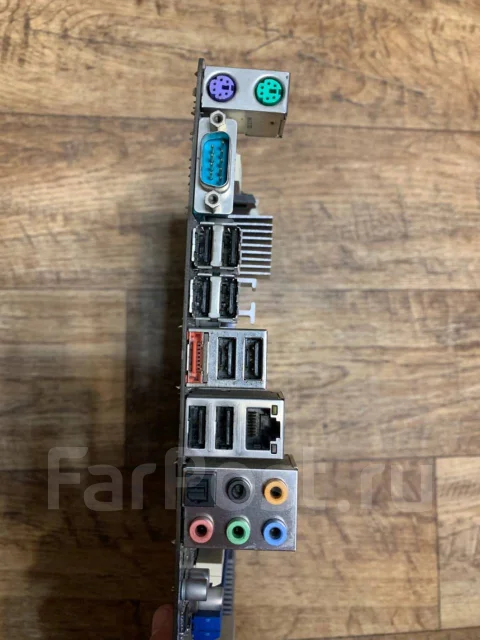 Socket AM3+ ����