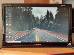 Samsung. 20" ����