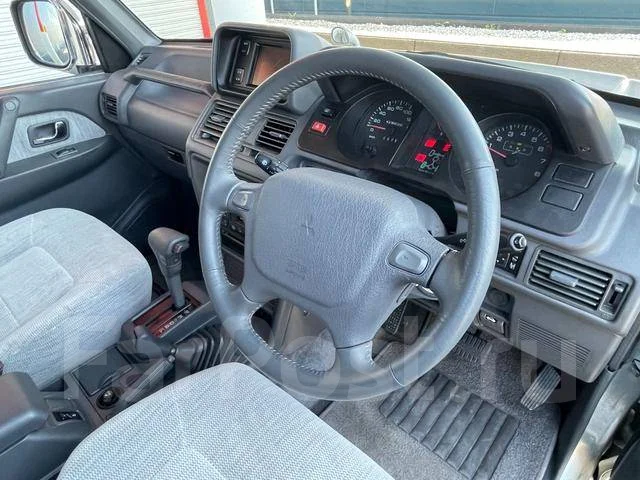 Mitsubishi Pajero. �������, 4wd, 3.0 (148��.�.), ������, 120 000����. ��, �/�, ��� ���. ��� ����� �� ������������ ����