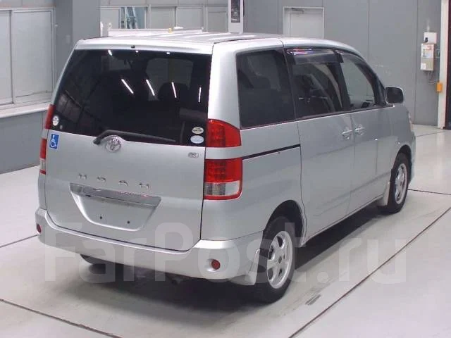 Toyota Noah. �������, 4wd, 2.0 (155��.�.), ������, 89 000����. ��, �/�, ��� ���. ��� ����� �� ������������ ����