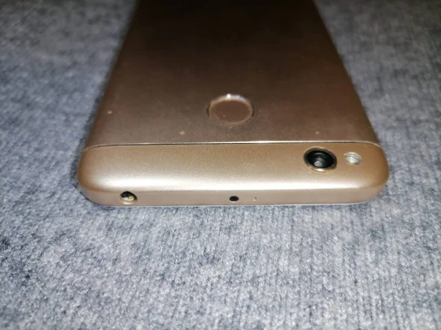 Xiaomi Redmi 4X. �/� ����