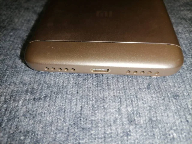 Xiaomi Redmi 4X. �/� ����