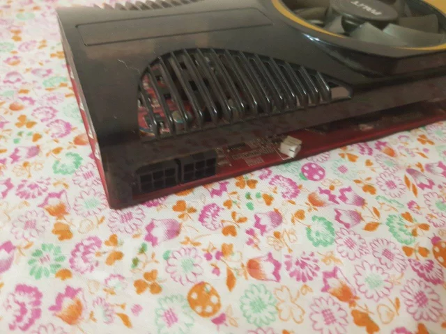 GeForce GTS 250 ����