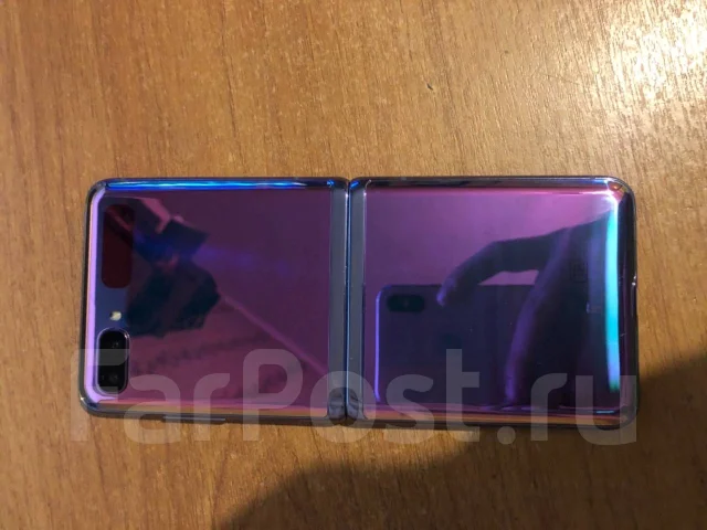 Samsung Galaxy Z Flip. �/�, ����������, 4G LTE, 5G ����