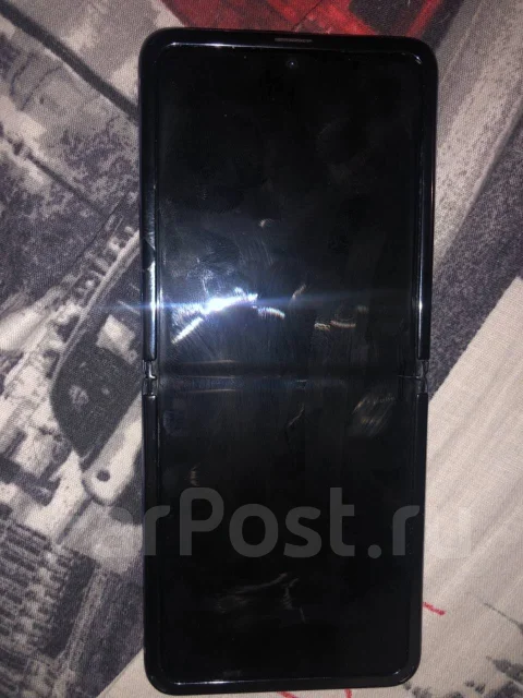 Samsung Galaxy Z Flip. �/�, ����������, 4G LTE, 5G ����