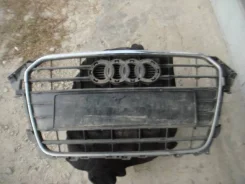 ���� �4 ������� ��������� Audi A4 B8 2013-15 8K0853651F ����