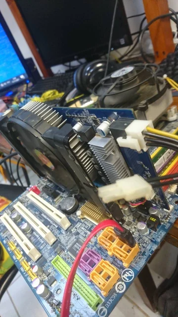 GeForce GTX 550 Ti ����