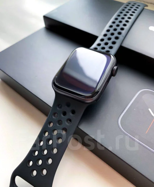 Apple Watch Series 6 Nike ����