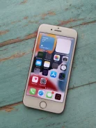 Apple iPhone 7. �/�, �������, 4G LTE ����