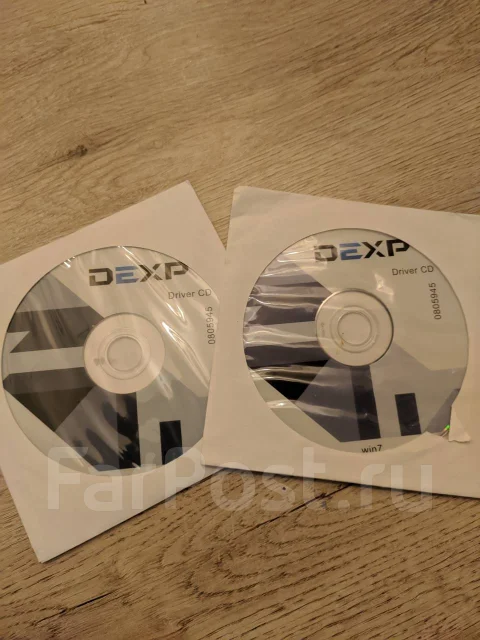 DEXP Atlas H132. 15", 2,6����, ��� 8 ��, ���� 500���, WiFi: 1, Bluetooth: 1, ����������� �� 3��. ����