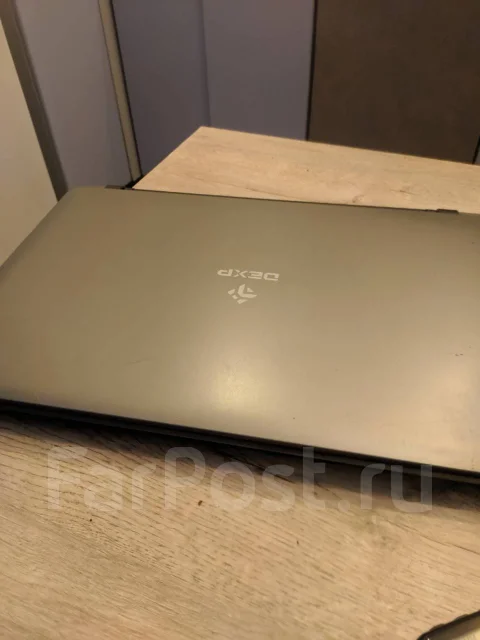 DEXP Atlas H132. 15", 2,6����, ��� 8 ��, ���� 500���, WiFi: 1, Bluetooth: 1, ����������� �� 3��. ����
