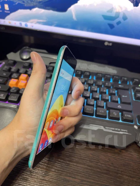 ZTE Blade A510. �/�, 3G, Dual-SIM ����