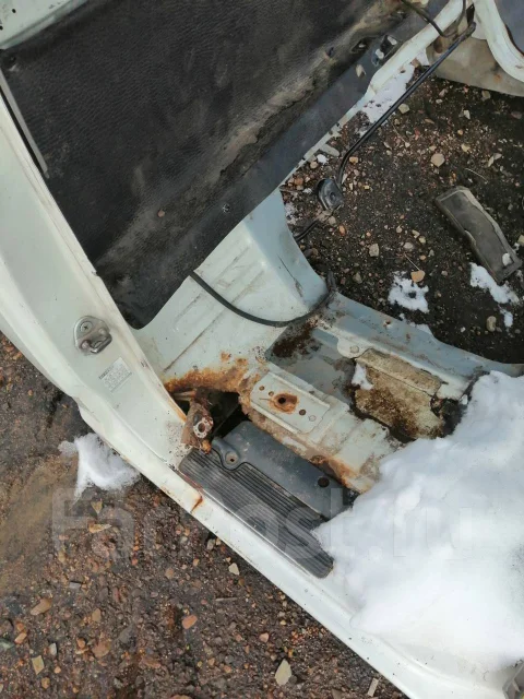 Toyota Hiace ����
