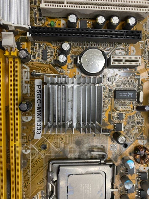 Socket AM3 ����
