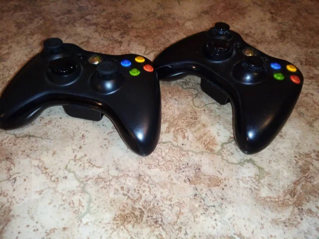 Microsoft Xbox 360 Slim ����