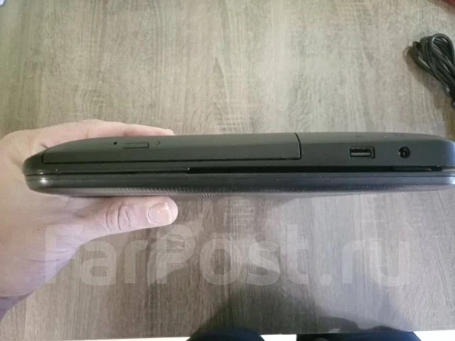 Toshiba Satellite C850. 15.6", 2,1����, ��� 4 ��, ���� 500���, WiFi: 1, Bluetooth: 1, ����������� �� 3��. ����