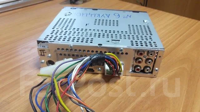 Clarion DB565USB ����