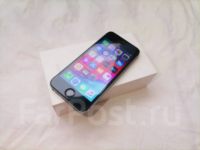 Apple iPhone 5s. �/�, 3G, 4G LTE, NFC ����