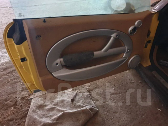 Mini Hatch ����