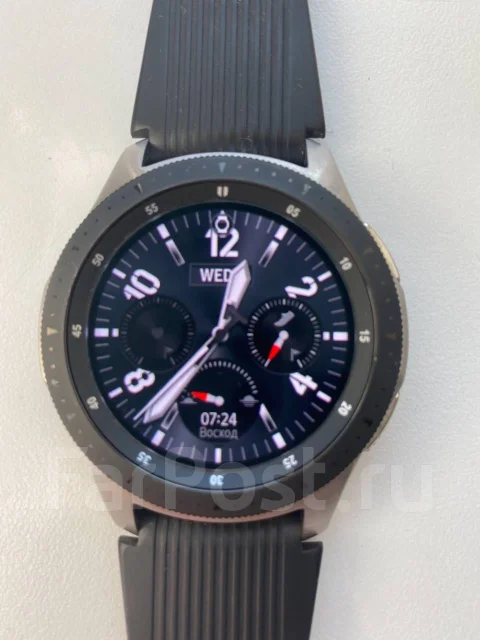Samsung Galaxy Watch. NFC ����