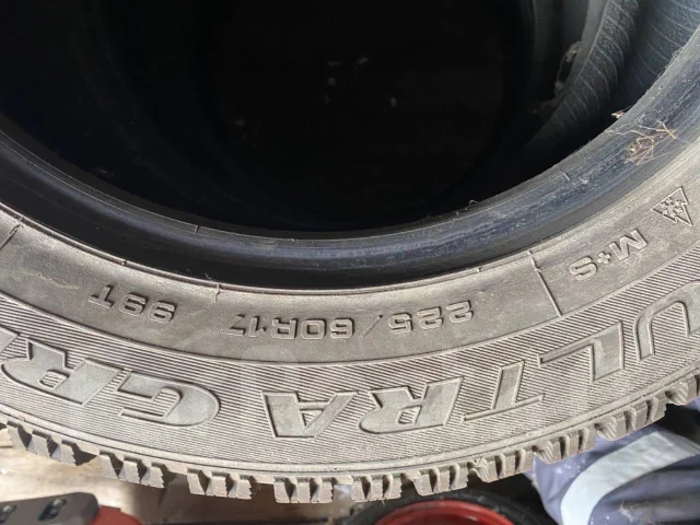 Goodyear UltraGrip 500. ������, ��� �����, �/�, ����� 5 % ����
