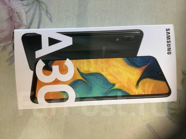 Samsung Galaxy A30. �/� ����