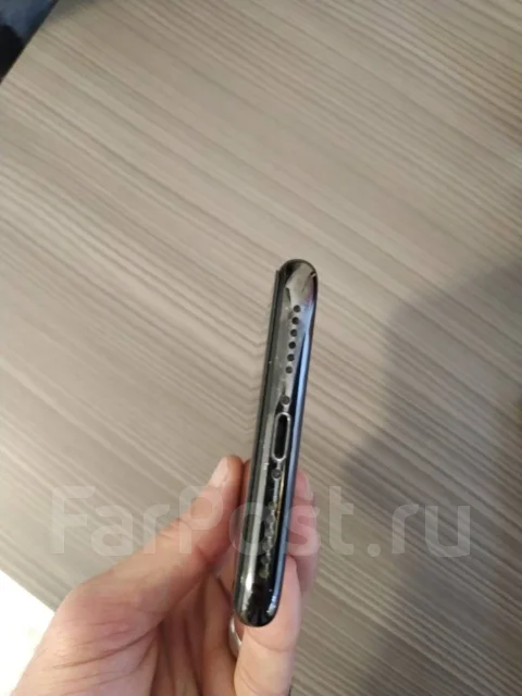 Apple iPhone X. �/�, ������, 3G, 4G LTE, NFC ����