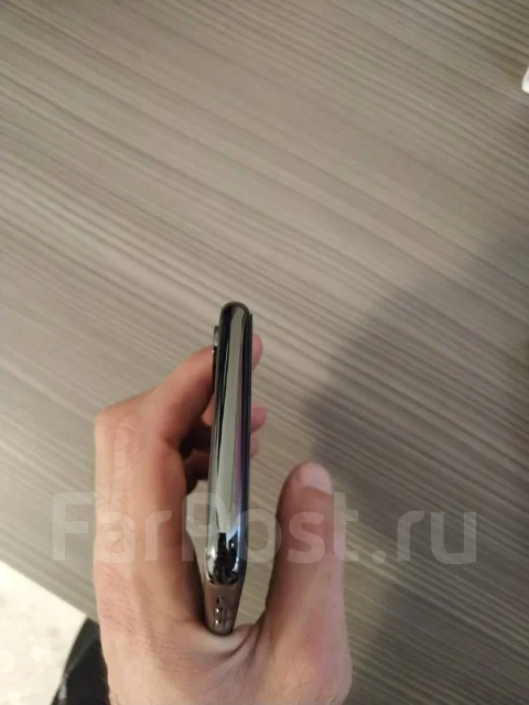 Apple iPhone X. �/�, ������, 3G, 4G LTE, NFC ����