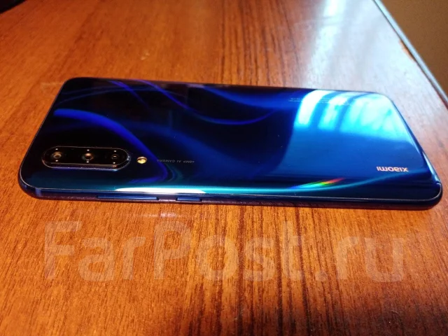 Xiaomi Mi9 Lite. �/�, �����, NFC ����