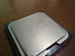 Intel Core 2 Duo E8400 ����