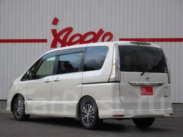 Nissan Serena. �������, ��������, 2.0 (144��.�.), ������, �/�. ��� ����� �� ������������ ����
