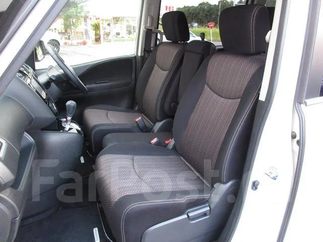 Nissan Serena. �������, ��������, 2.0 (144��.�.), ������, �/�. ��� ����� �� ������������ ����