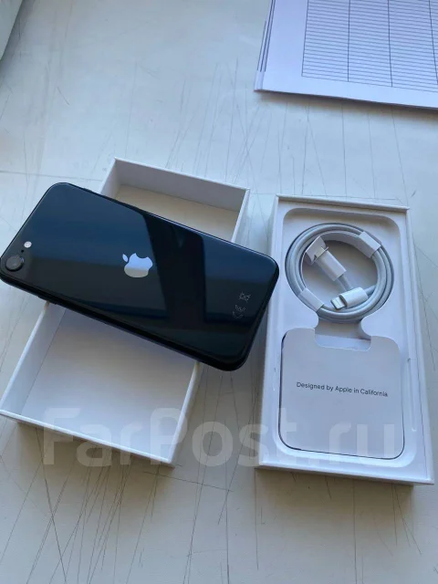 Apple iPhone SE 2020. �/�, ������ ����