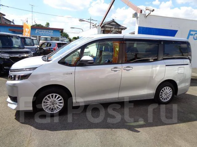 Toyota Voxy. �������, 4wd, 1.8 (99��.�.), ������, �/�. ��� ����� �� ������������ ����