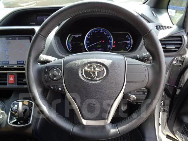 Toyota Voxy. �������, 4wd, 1.8 (99��.�.), ������, �/�. ��� ����� �� ������������ ����