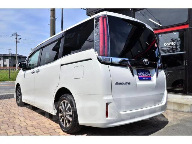Toyota Esquire. �������, 4wd, 2.0 (99��.�.), ������, �/�. ��� ����� �� ������������ ����