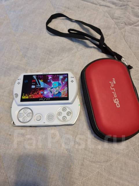 Sony Playstation portable Go PSP Go