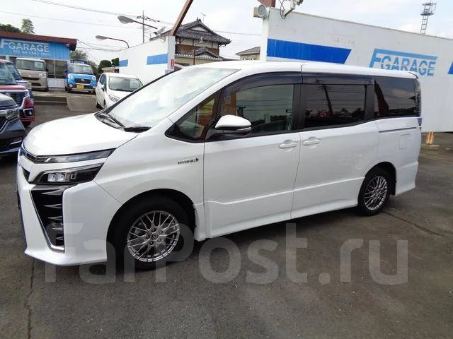 Toyota Voxy. �������, ��������, 1.8 (99��.�.), ������, �/�. ��� ����� �� ������������ ����
