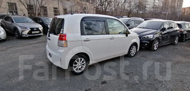 Toyota Spade. ��������, ��������, 1.5 (109��.�.), ������, 49 000����. ��, �/� ����